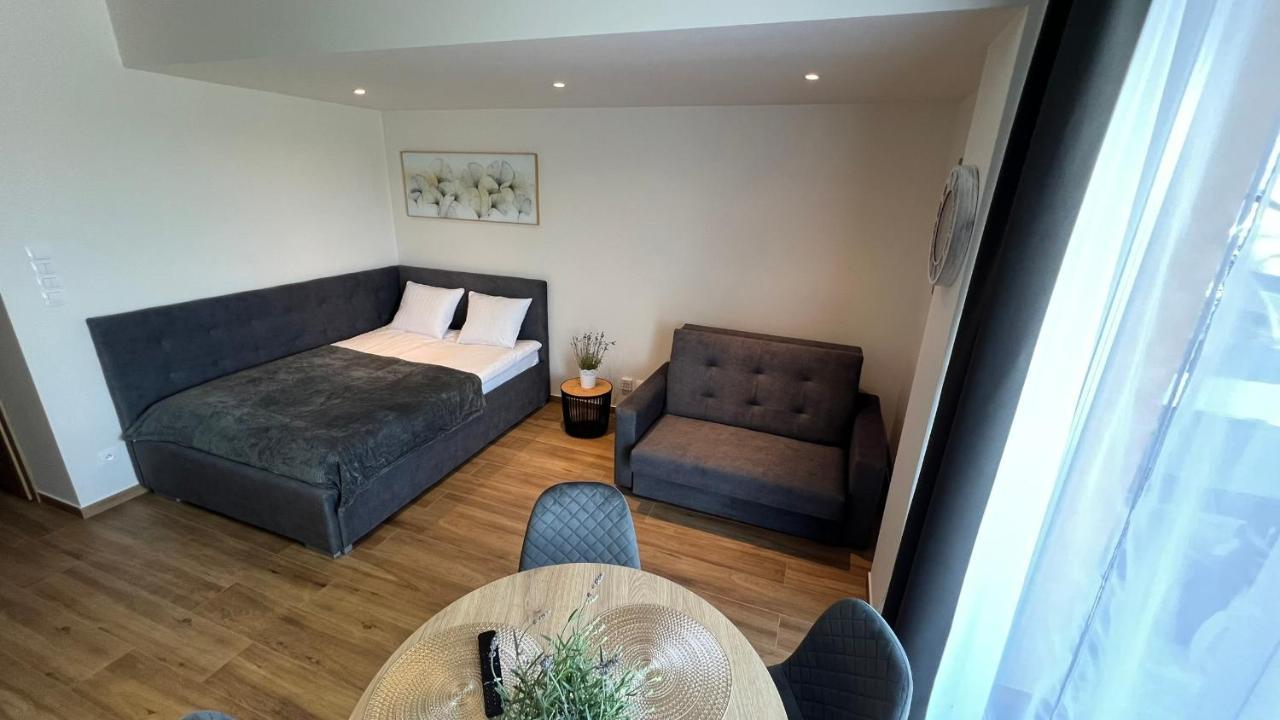 Rising Sun 3 By Housine,Pl Appartement Zator Buitenkant foto